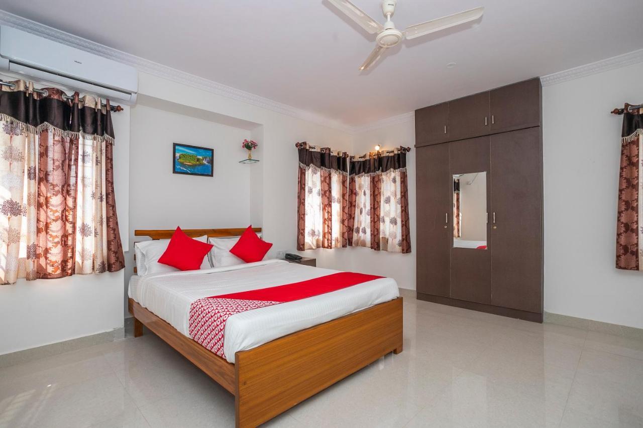 Oyo 27839 Manyata Residency Hotel Bangalore Esterno foto