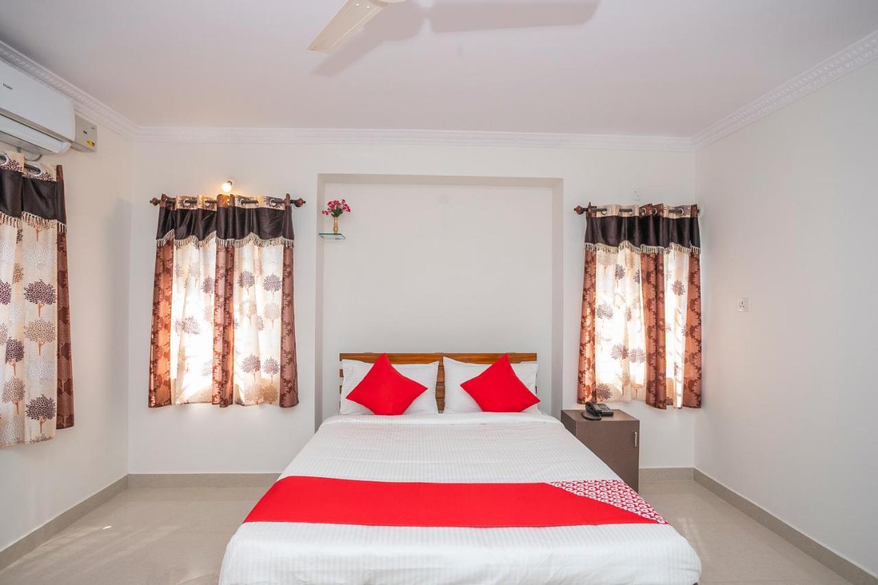 Oyo 27839 Manyata Residency Hotel Bangalore Esterno foto