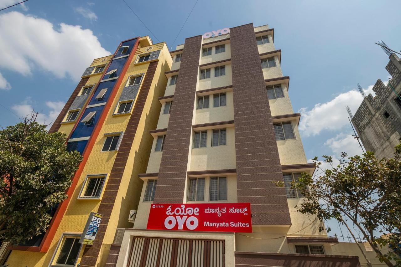 Oyo 27839 Manyata Residency Hotel Bangalore Esterno foto
